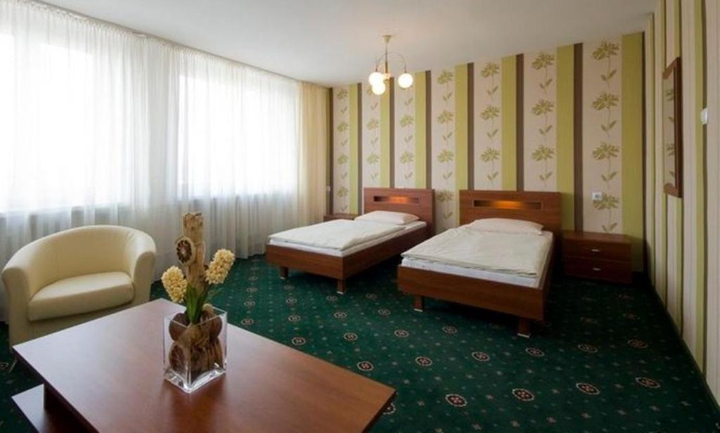 Hotel Naramowice Poznań Værelse billede
